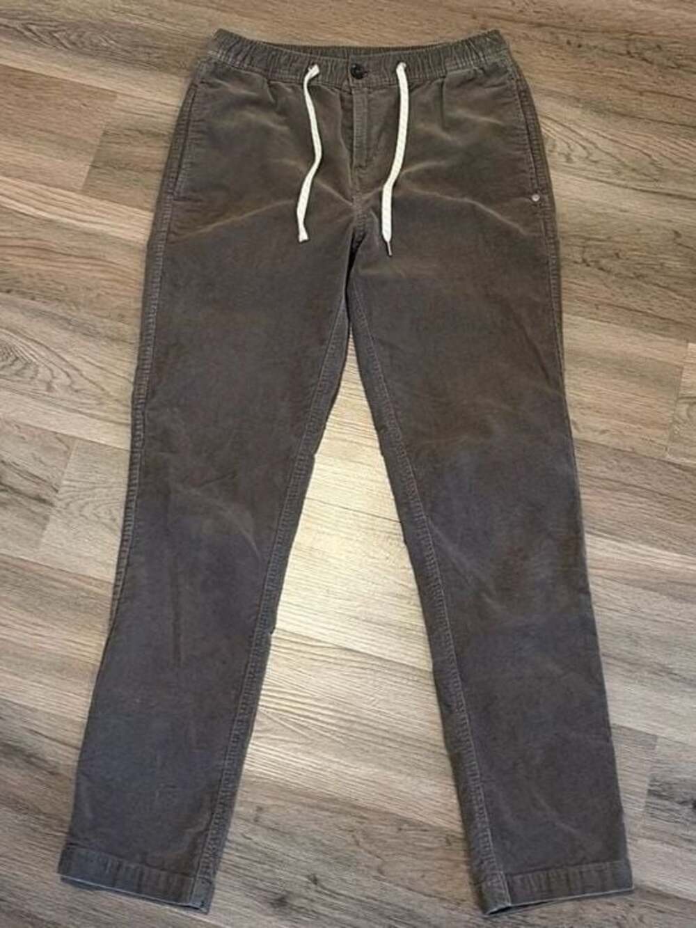 Vuori Optimist Elastic Waist Corduroy Pants Size S